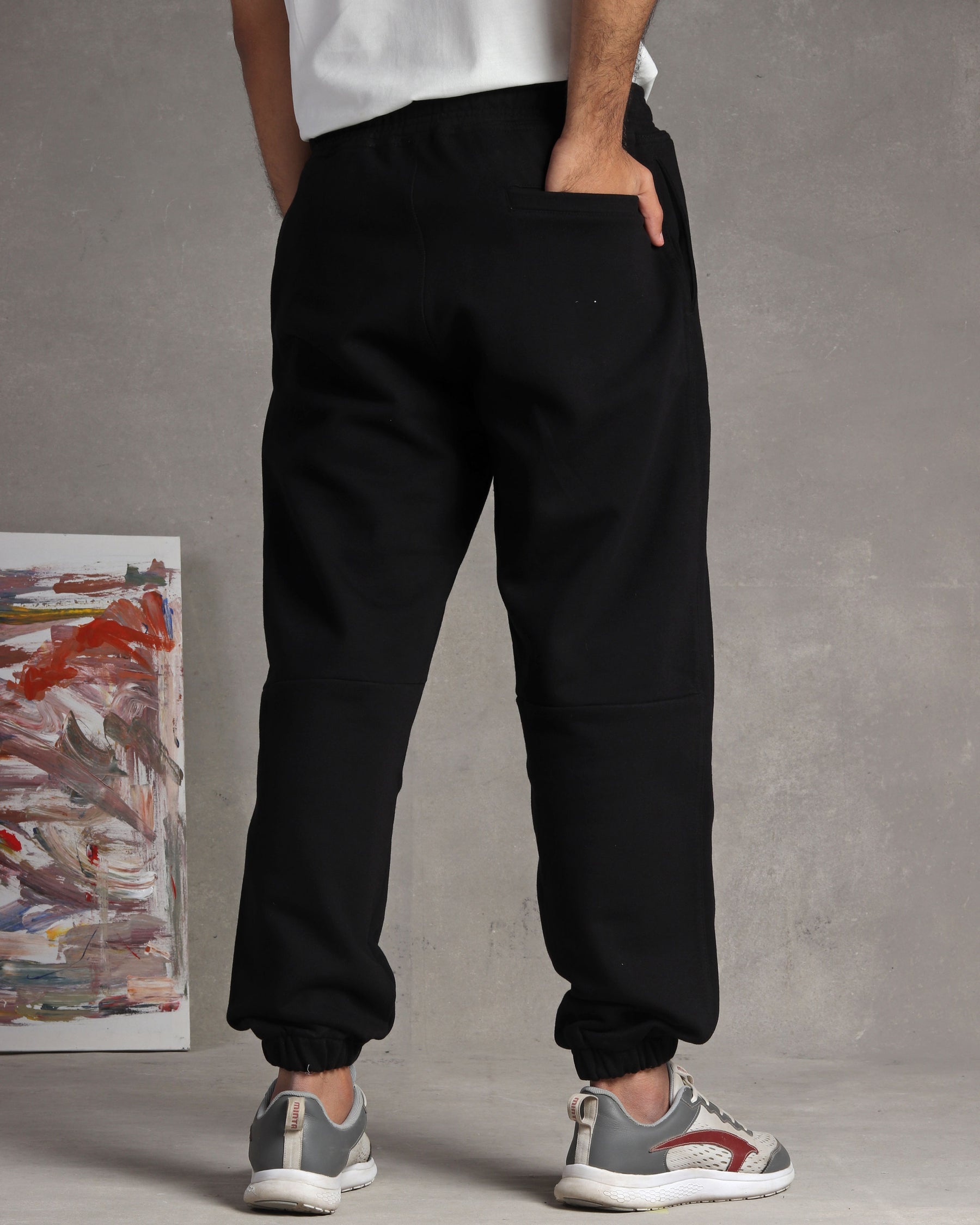 Black fleece jogger pant