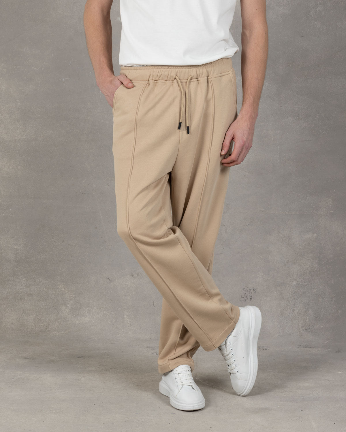 Light cotton beige sweatpant