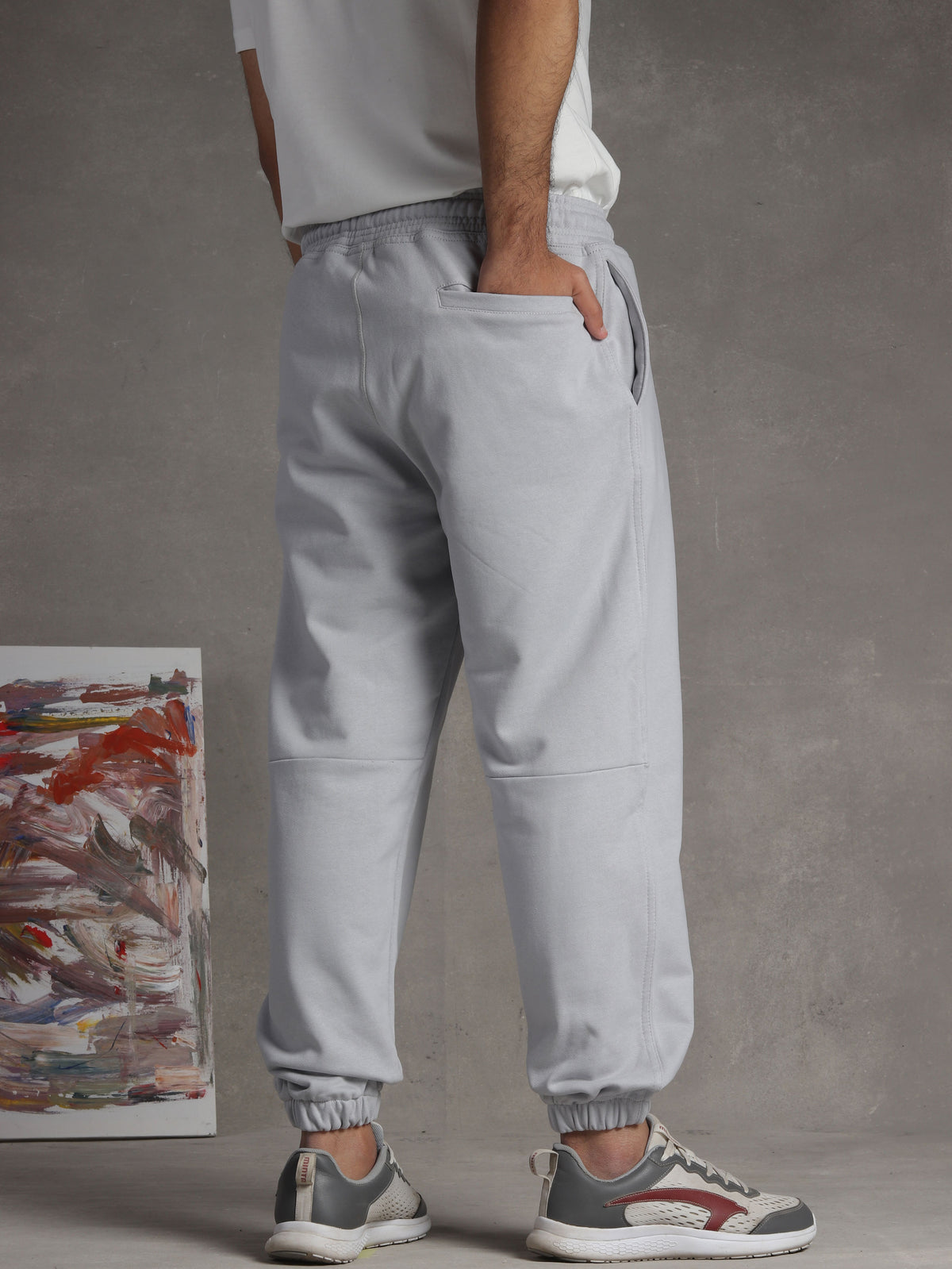 Light gray fleece jogger pant