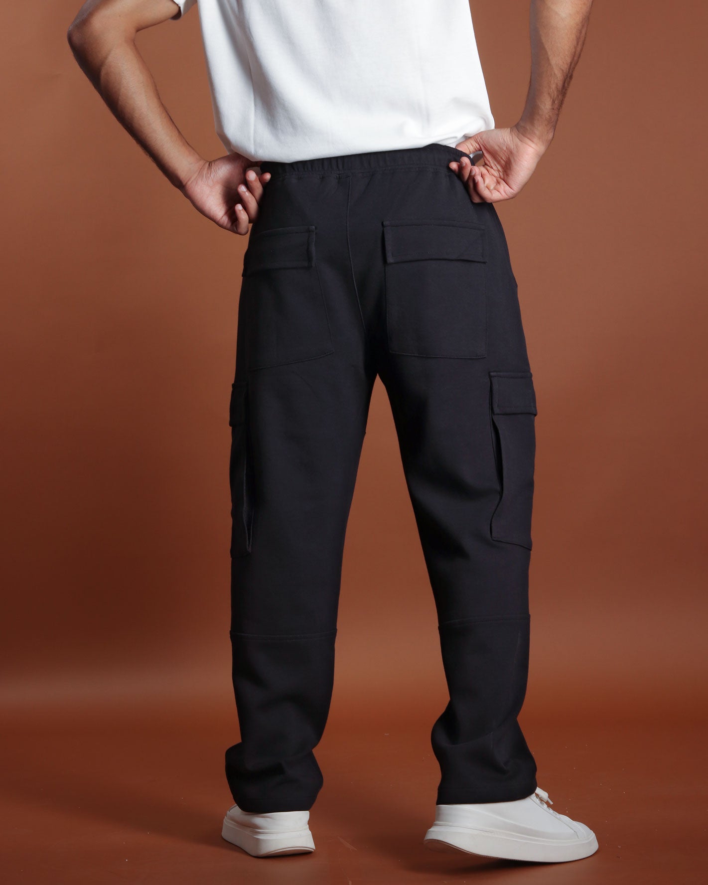 Black baggy pants